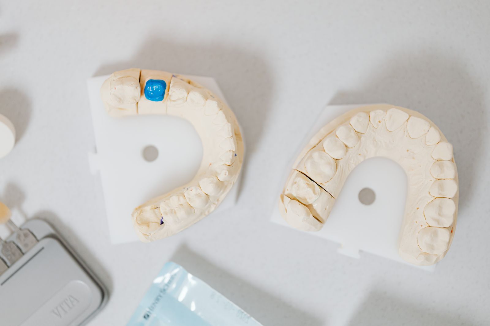 Modelos de gesso de prótese dentária